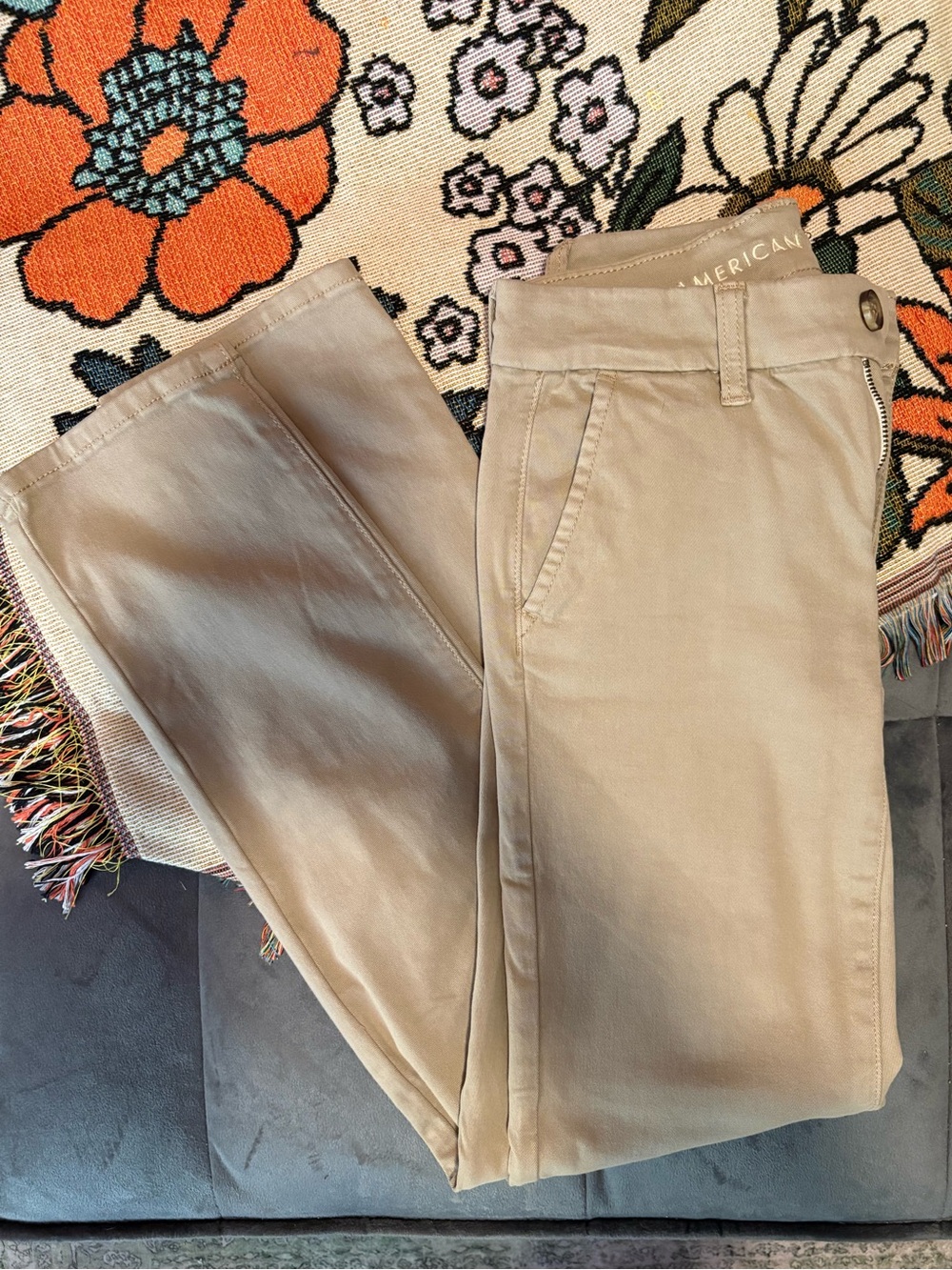 American Eagle Outfitters Women’s Tan Straight Leg Pants